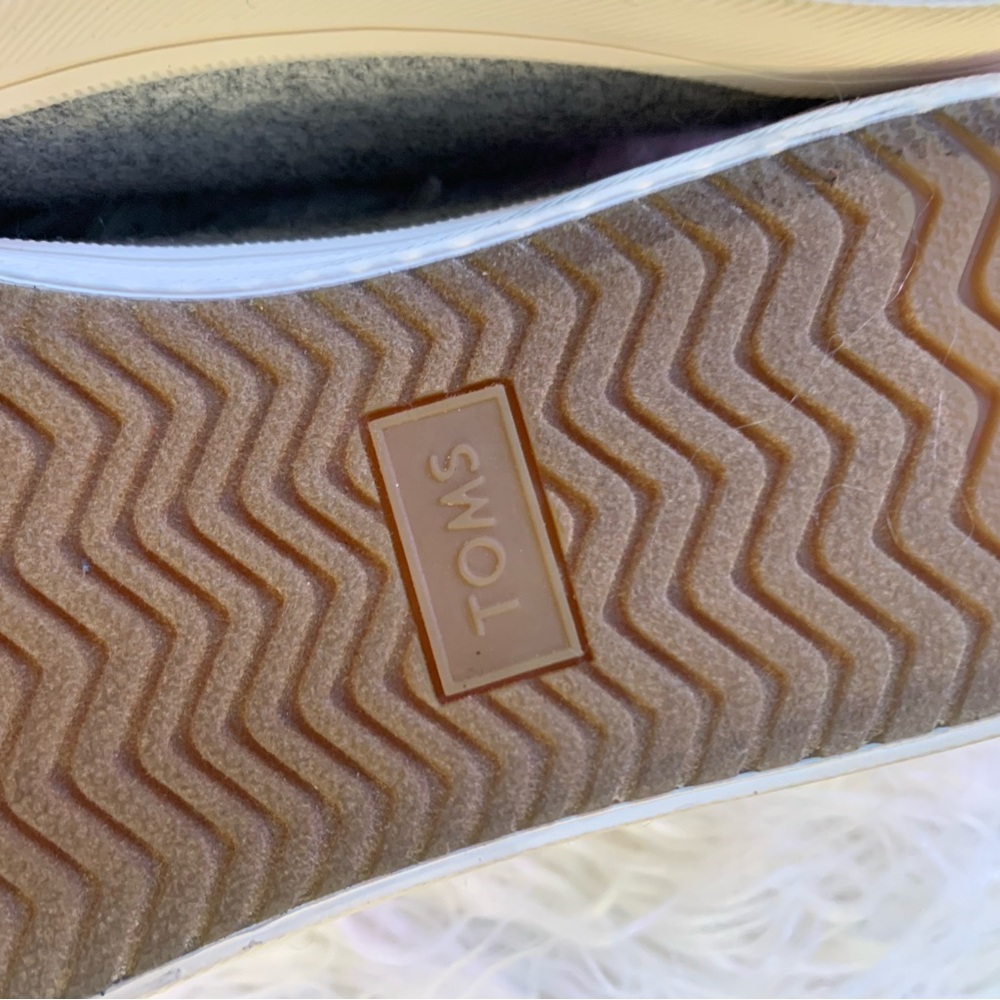 Toms Grey Carmel Shoe View 5